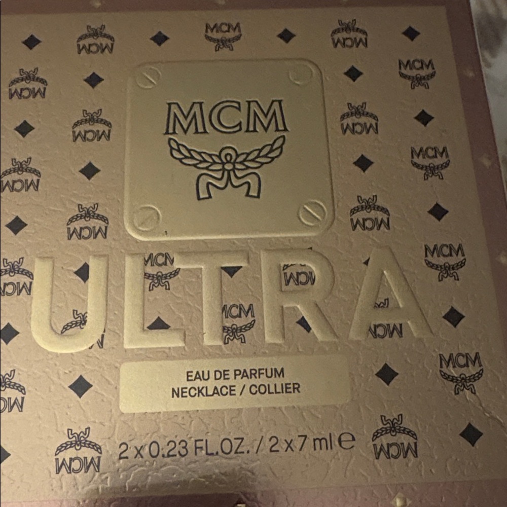 MCM Ultra Eau de Parfum Necklace Set in Gold - Picture 4 of 8